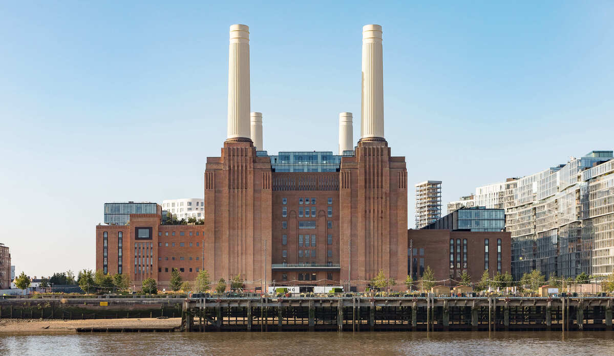 Battersea Power Station à Londres : le fabuleux destin de cette centrale à charbon devenu siège d’Apple-image